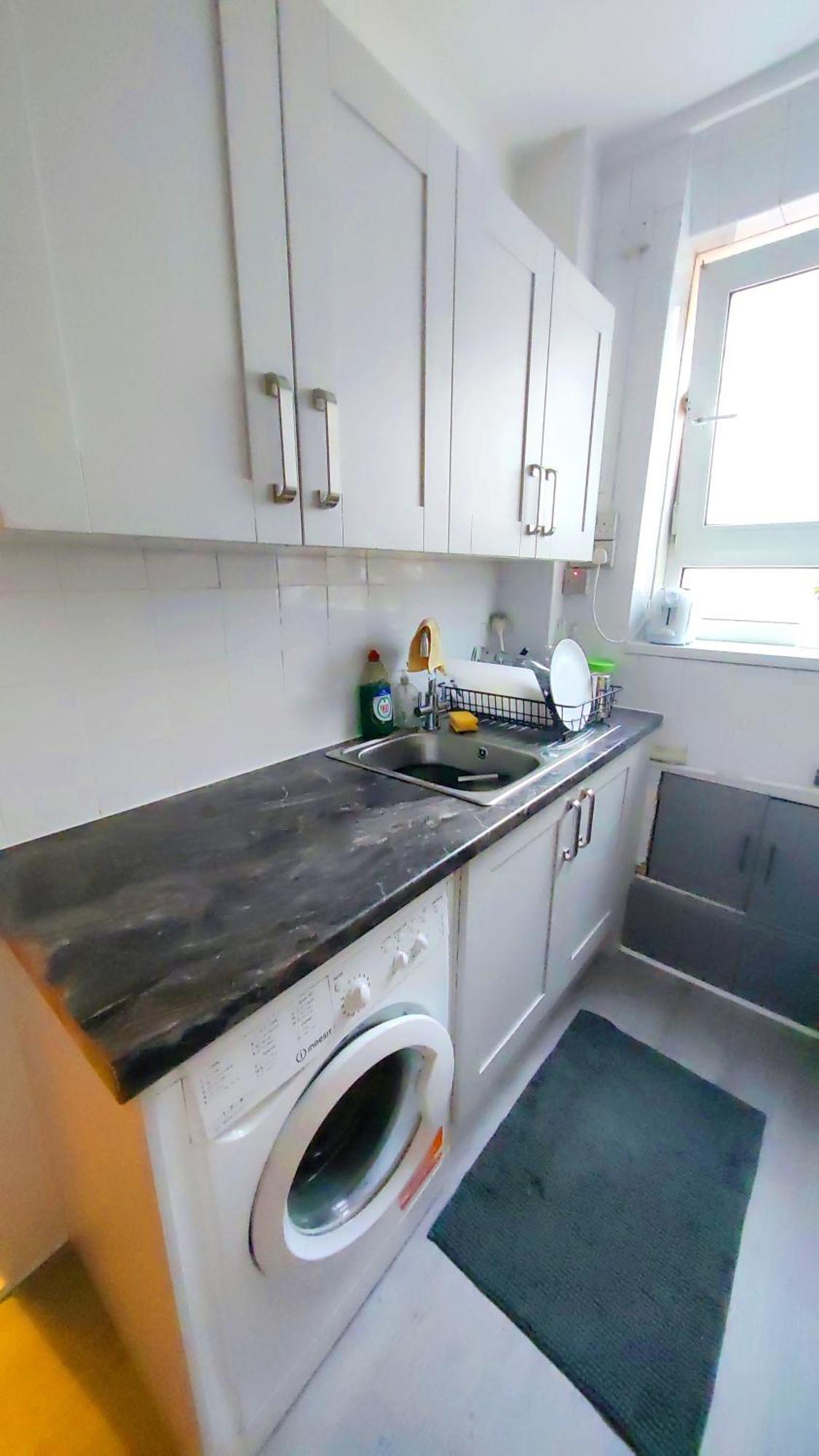 Spacious Flat With 2 To 3 Bedrooms In Central London Eksteriør billede